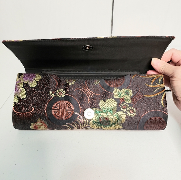 *SOLD* Asian Motif Floral Shimmer Evening Bag - Picture 5 of 8